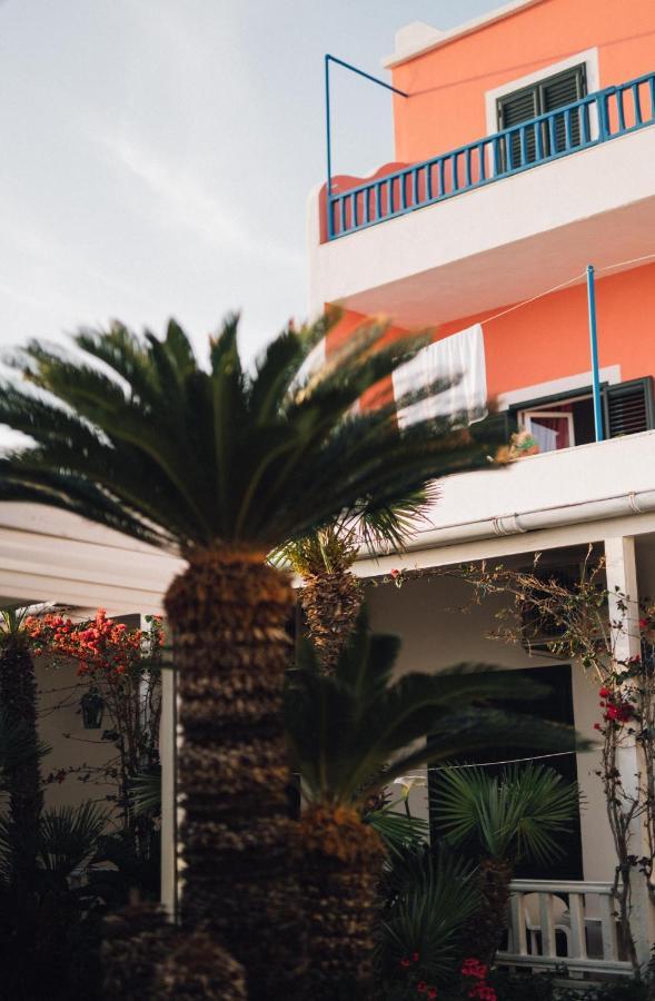 Hotel Villa Maria Sant'Angelo  エクステリア 写真