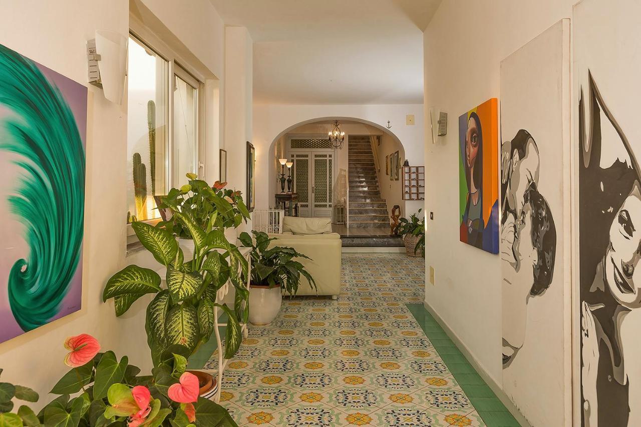 Hotel Villa Maria Sant'Angelo  エクステリア 写真